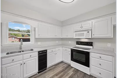 1804 W Church Street, Elizabeth City, NC 27909 - Photo 12