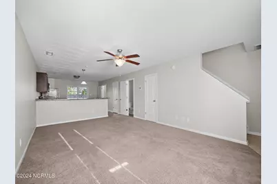 102 W Murrow Lane, Jacksonville, NC 28546 - Photo 6