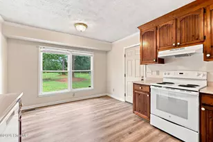 924 E Winds Ln, Fayetteville, NC 28311 - Photo 12