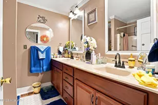 105 Brentwood Dr N, Wilson, NC 27893 - Photo 4