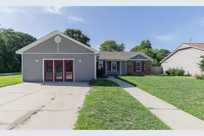 2601 Idlebrook Circle, Piney Green, NC 28544 - Photo 1