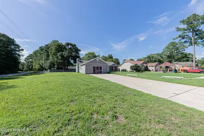 2601 Idlebrook Circle, Piney Green, NC 28544 - Photo 4