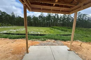 198 Holden Ln, Aberdeen, NC 28315 - Photo 8