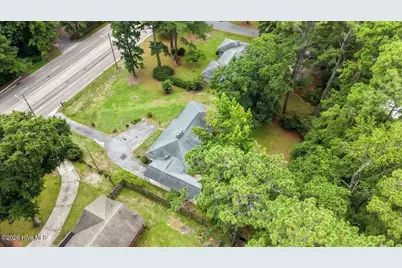 2610 Evans Street, Greenville, NC 27834 - Photo 42