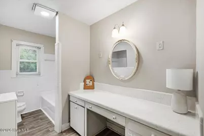 2610 Evans Street, Greenville, NC 27834 - Photo 30