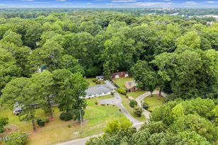 2610 Evans St, Greenville, NC 27834 - Photo 44