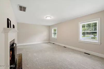 2610 Evans Street, Greenville, NC 27834 - Photo 10