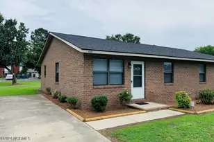 4223 SE College St, Ayden, NC 28513 - Photo 2