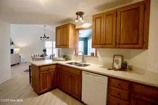 265 Longleaf Dr, West End, NC 27376 - Photo 10