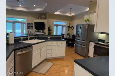 106 Fairway Lane, Cape Carteret, NC 28584 - Photo 8
