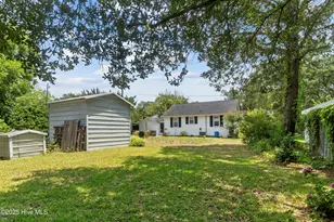 109 Sunshine Ct, Beaufort, NC 28516 - Photo 38