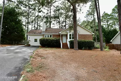 100 Sawmill Road E, Pinehurst, NC 28374 - Photo 2