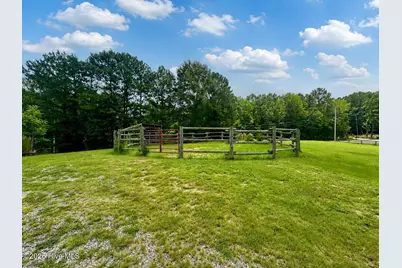 615 Summit Street, Carthage, NC 28327 - Photo 8