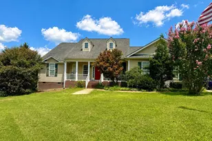 615 Summit St, Carthage, NC 28327 - Photo 1