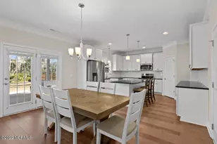 906 Needlerush Rd, Sneads Ferry, NC 28460 - Photo 8
