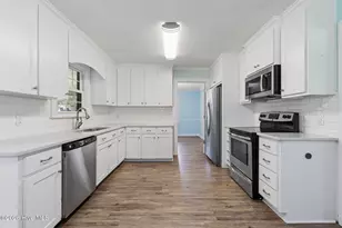 307 Kay Dee St, Goldsboro, NC 27534 - Photo 8