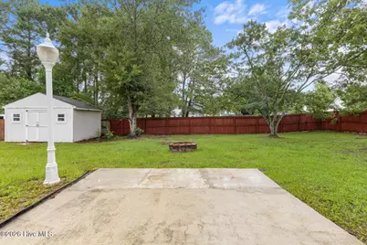 100 W Cameron Court, Jacksonville, NC 28546 - Photo 28