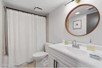 322 Causeway Drive #Ste 401, Wrightsville Beach, NC 28480 - Photo 36