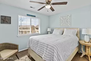 1412 Canal Dr, Carolina Beach, NC 28428 - Photo 20