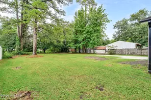 615 S Raleigh St, Wallace, NC 28466 - Photo 28