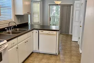 113 Gladiola Dr, New Bern, NC 28562 - Photo 6