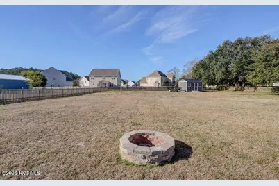 120 Camelot Drive, Holly Ridge, NC 28445 - Photo 22