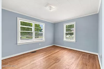 205 N Edgewood Avenue, Williamston, NC 27892 - Photo 24