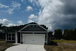 403 S Carey St, La Grange, NC 28551 - Photo 1