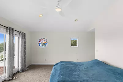 642 S Fourth Avenue S, Kure Beach, NC 28449 - Photo 22