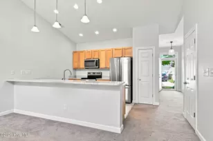 505 Village Green Dr, Morehead City, NC 28557 - Photo 6