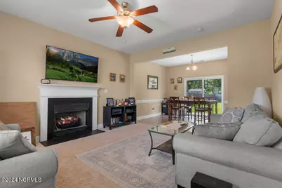 209 Admiral Court, Sneads Ferry, NC 28460 - Photo 4