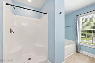 128 Hunting Wood Ln, New Bern, NC 28560 - Photo 14