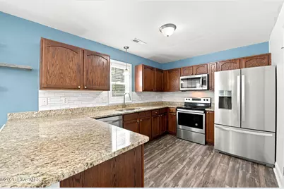 128 Hunting Wood Lane, New Bern, NC 28560 - Photo 4