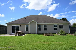 102 Prelude Dr, Richlands, NC 28574 - Photo 32