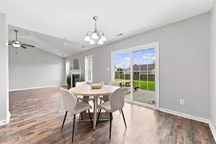 102 Prelude Dr, Richlands, NC 28574 - Photo 6