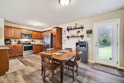 100 Belle Meade Court, Benson, NC 27504 - Photo 14