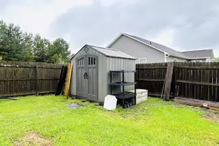305 Vito Ct, Richlands, NC 28574 - Photo 38