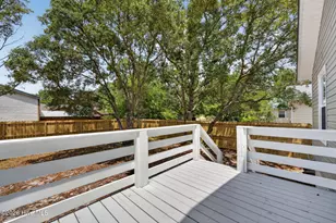 137 NE 31st St, Oak Island, NC 28465 - Photo 40