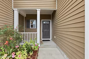 1808 Fox Den Way, Greenville, NC 27858 - Photo 2