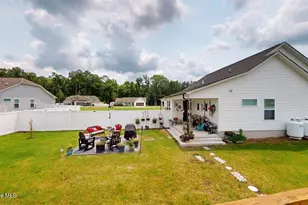 41 River Banks Dr, Kenly, NC 27542 - Photo 16