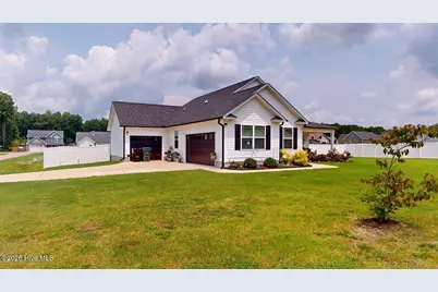 41 River Banks Drive, Kenly, NC 27542 - Photo 2