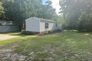 1615 Oak Ridge Dr SW, Ocean Isle Beach, NC 28469 - Photo 1