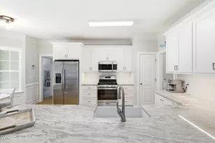 564 Royal Tern Dr, Hampstead, NC 28443 - Photo 18