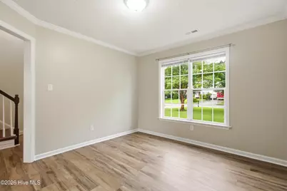 930 Commons Drive N, Jacksonville, NC 28546 - Photo 8