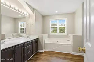 930 Commons Dr N, Jacksonville, NC 28546 - Photo 34