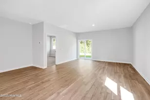 537 Barrelwood Dr, Jacksonville, NC 28546 - Photo 12