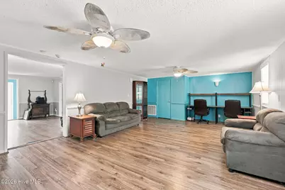 113 N Guthrie Lane, Newport, NC 28570 - Photo 6