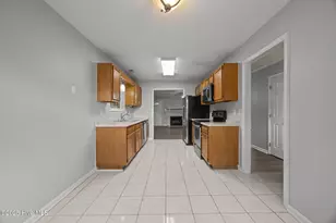2033 Derby Run Rd, Jacksonville, NC 28546 - Photo 6