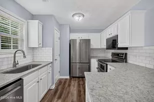 247 Ross Ct, Leland, NC 28451 - Photo 2