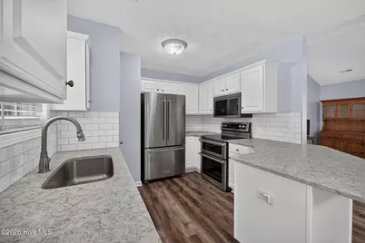 247 Ross Court, Leland, NC 28451 - Photo 4
